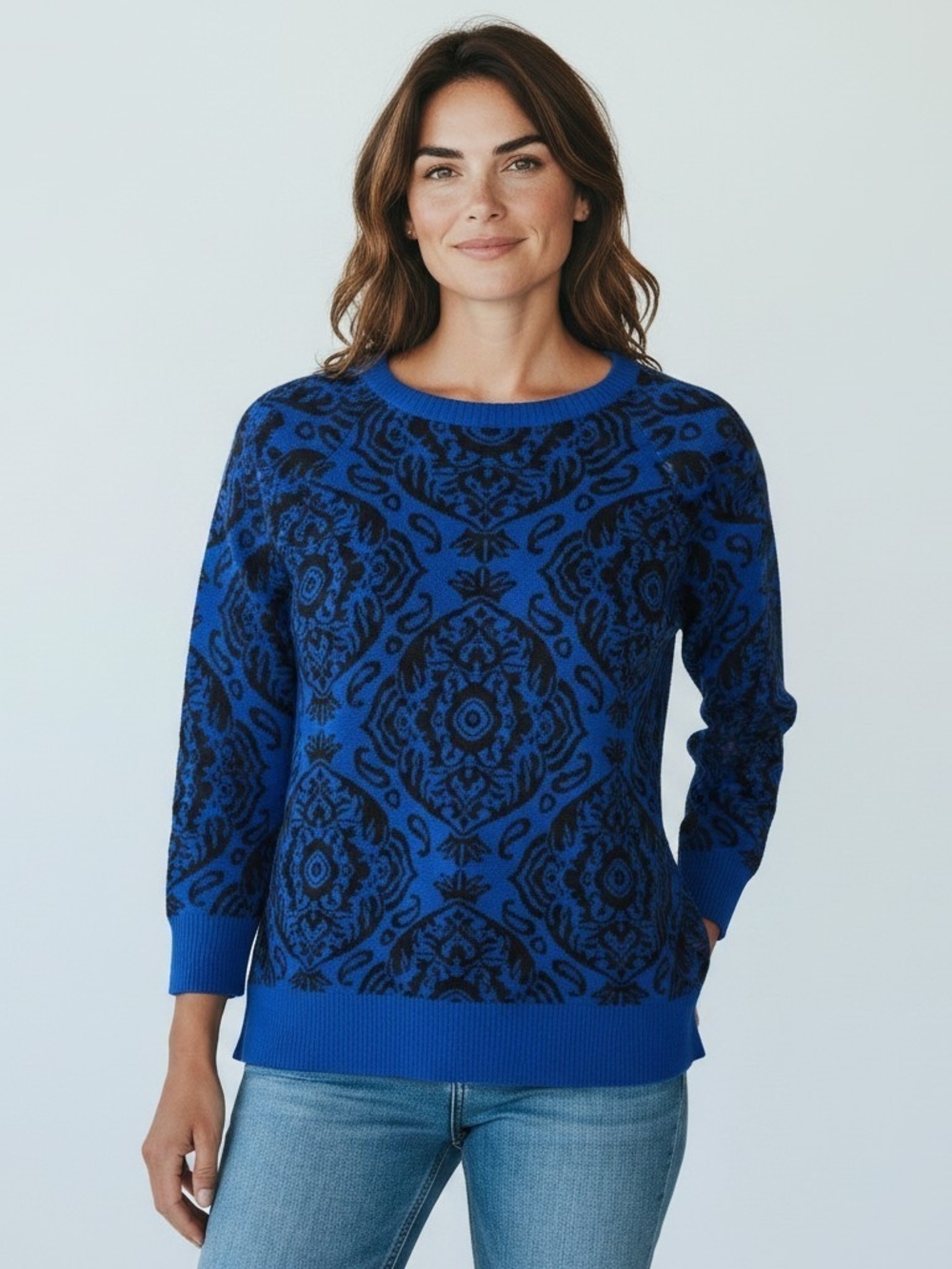 Cable & Gauge Women's Lg Cobalt Blue Black Medallion Print Sweater